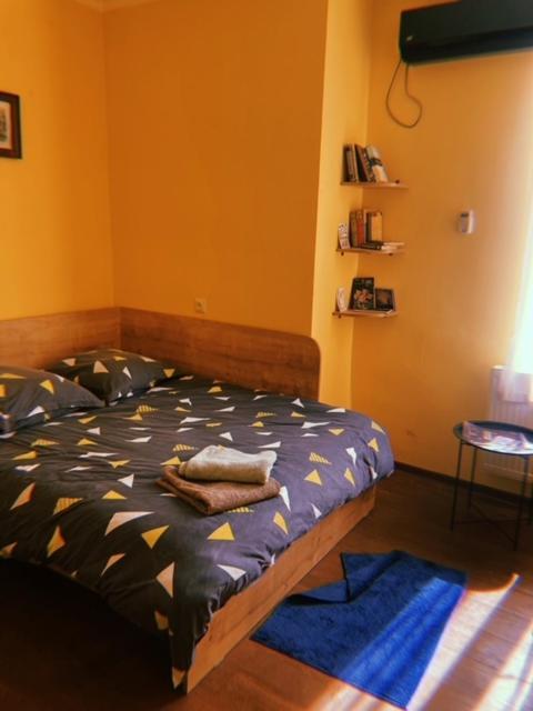 Home Away Home In Heart Of Τυφλίδα Εξωτερικό φωτογραφία
